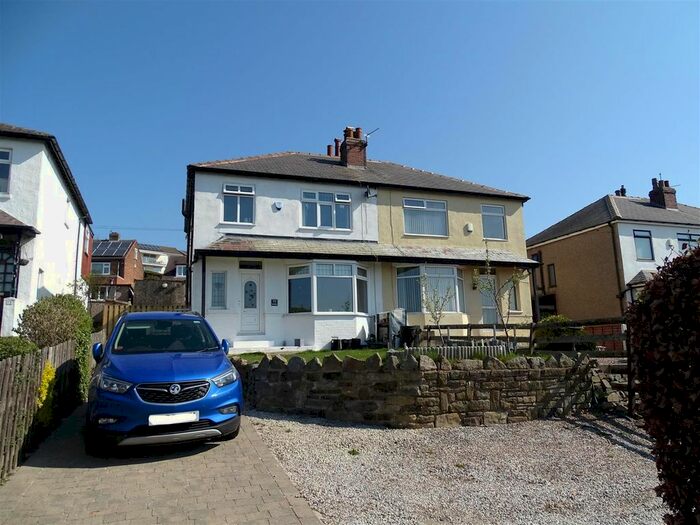 3 Bedroom Semi-Detached House To Rent In Leeds Road, Rawdon, Leeds, LS19