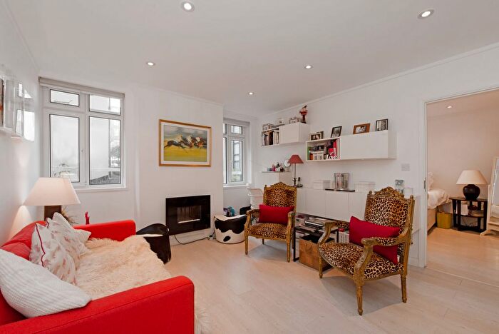 1 Bedroom Flat To Rent In Brunswick Mews, London, W1H