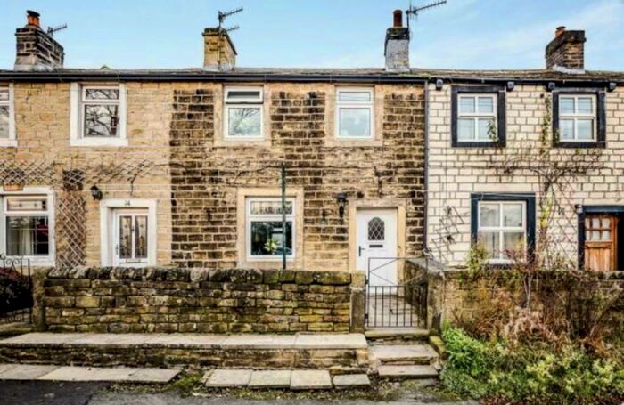 2 Bedroom Terraced House To Rent In Walker Place, Silsden, BD20