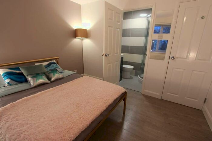 1 Bedroom House Of Multiple Occupation To Rent In Goldings Crescent, Hatfield, AL10