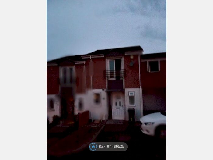 3 Bedroom Terraced House To Rent In St Luke's Terrace, Dudley, DY1