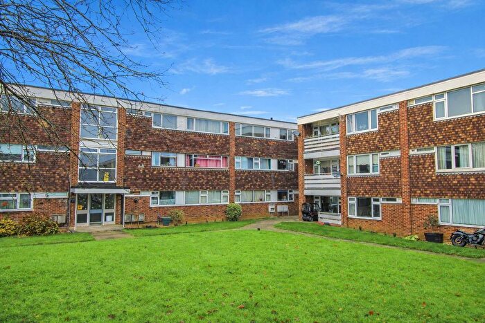 2 Bedroom Flat For Sale In Priory Court, Harlow, CM18