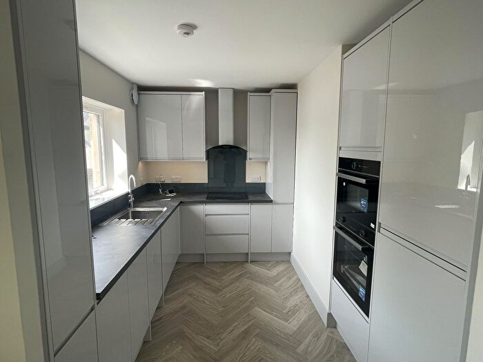 2 Bedroom Flat To Rent In Ravenscraig Gardens, Broughty Ferry, Dundee, DD5