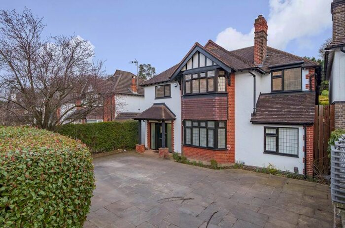 5 Bedroom Detached House To Rent In Woodcote Valley Road, Purley, CR8