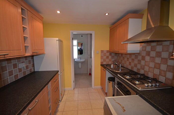 3 Bedroom Terraced House For Sale In Priory Park Road, Sudbury, Middlesex, HA0