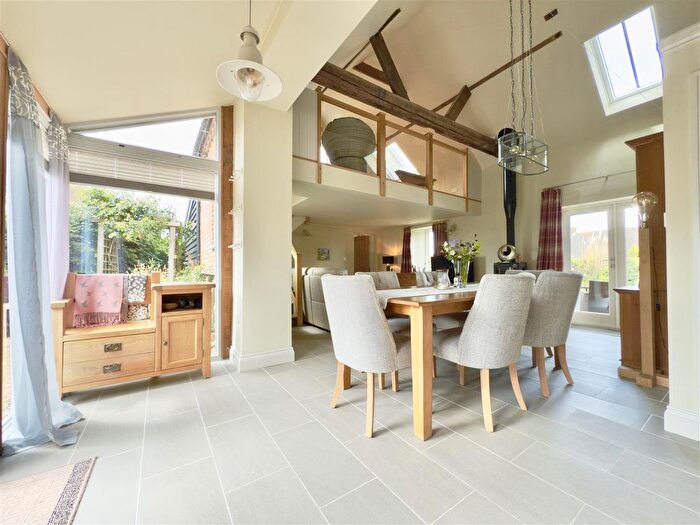 2 Bedroom Detached House For Sale In Wood Street, Catfield, NR29