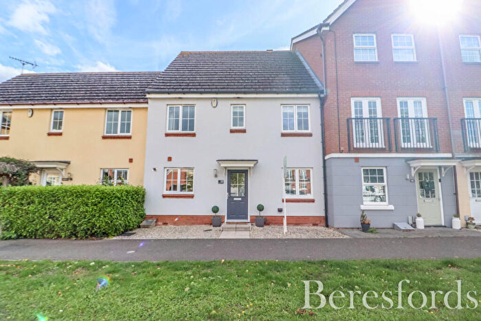 4 Bedroom Terraced House For Sale In Braiding Crescent, Braintree, CM7