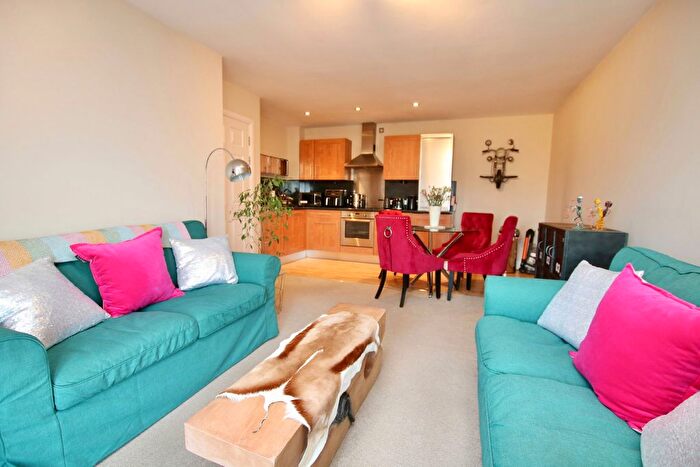 2 Bedroom Flat For Sale In Mapperley Heights, Plains Road, Mapperley, Nottingham, NG3