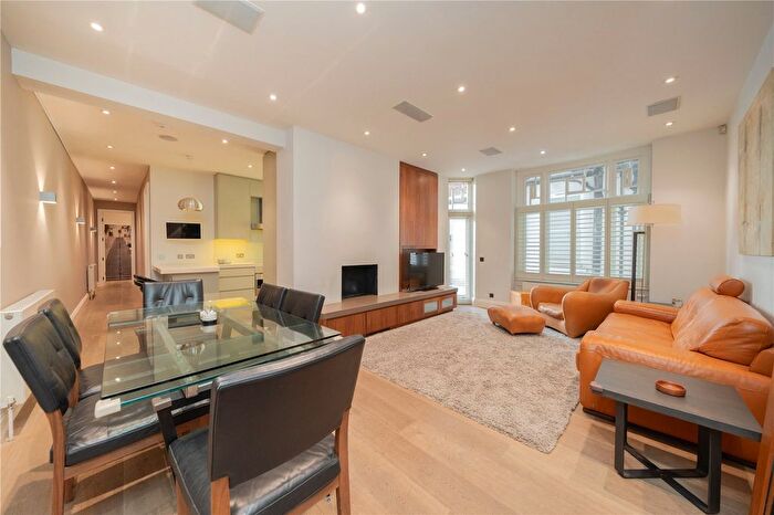 3 Bedroom Flat To Rent In Portman Mansions, Chiltern Street, London, W1U