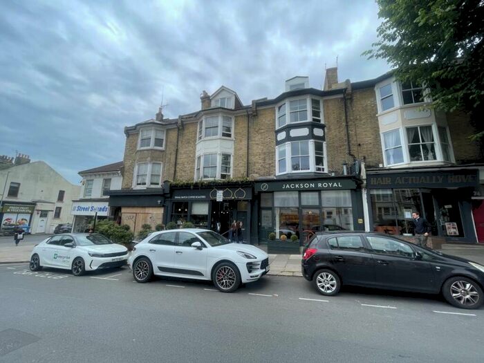 Studio To Rent In Goldstone Villas, Hove, East Sussex, BN3