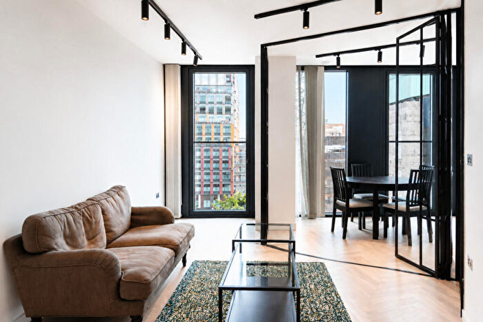 1 Bedroom Apartment To Rent In One Crown Place, Sun Street, London, EC2A