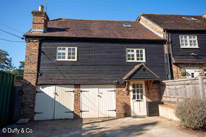 1 Bedroom Apartment To Rent In Flat Ardingly Road. Lindfield, RH16