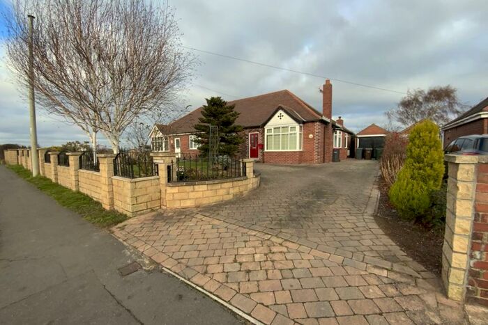 2 Bedroom Bungalow To Rent In Aughton Lane, Aston, Sheffield, S26