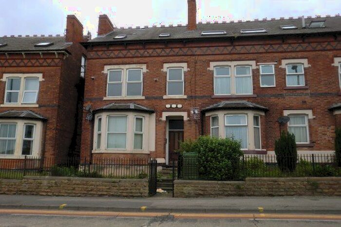 2 Bedroom Flat To Rent In Woodborough Road, Nottingham, NG3