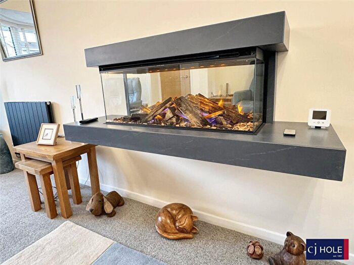 4 Bedroom Detached House For Sale In Spinney Road, Barnwood, Gloucester, GL4