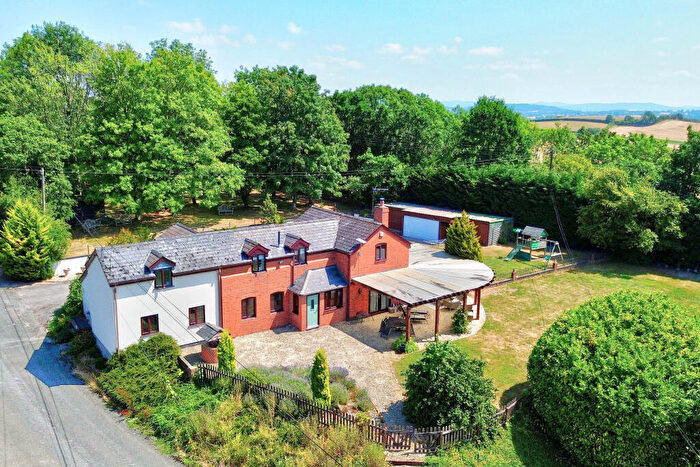 3 Bedroom Detached House For Sale In Yarkhill, Hereford, HR1