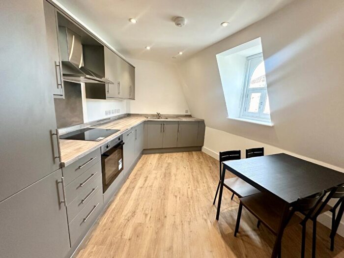 1 Bedroom Apartment To Rent In Carlton Street, Nottingham, Nottinghamshire, NG1