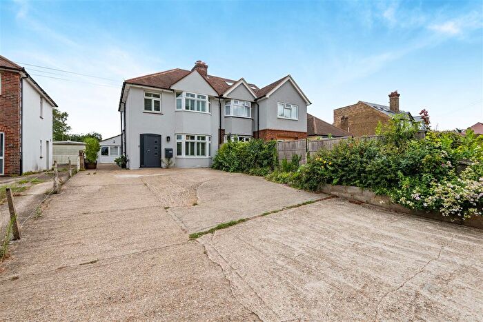 5 Bedroom Property For Sale In London Road, Ditton, ME20