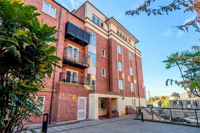 2 Bedroom Flat To Rent In Trafalgar House, Piccadilly, York, YO1