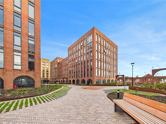 1 Bedroom Apartment To Rent In Neptune Place, Liverpool, L8