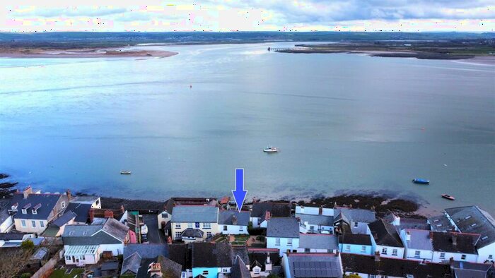 2 Bedroom Cottage For Sale In Irsha Street, Appledore, Bideford, EX39