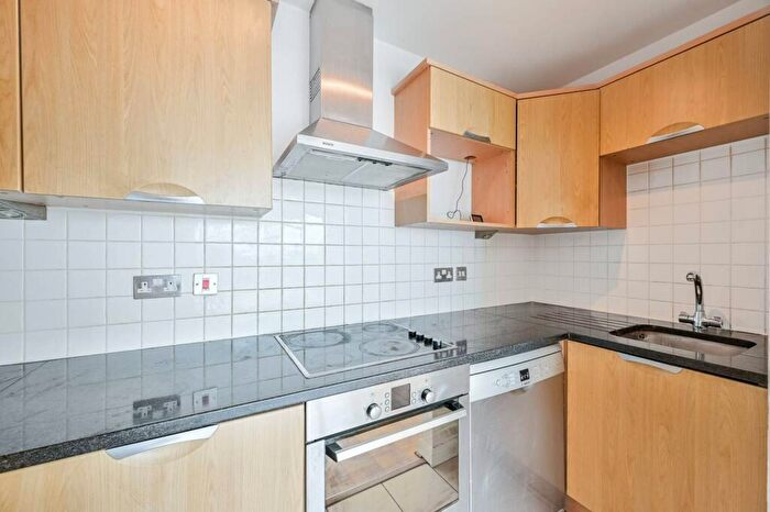 2 Bedroom Flat To Rent In Maritime House, Woolwich, London, SE18