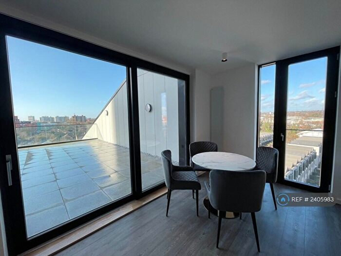 1 Bedroom Flat To Rent In Marlstone Lane, Salford, M3