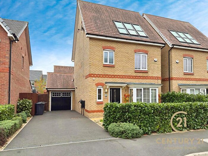 4 Bedroom Detached House For Sale In Bridgefield Road, Halewood, Liverpool, L26