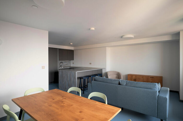 3 Bedroom Flat To Rent In Balfron Tower, St Leonards Road, London, E14