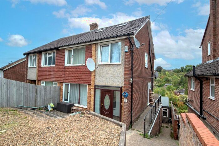 4 Bedroom Semi Detached House To Rent In Deeds Grove, High Wycombe, HP12