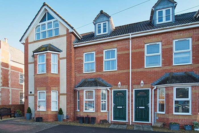 3 Bedroom Town House For Sale In Berrow Road, Burnham-On-Sea, TA8