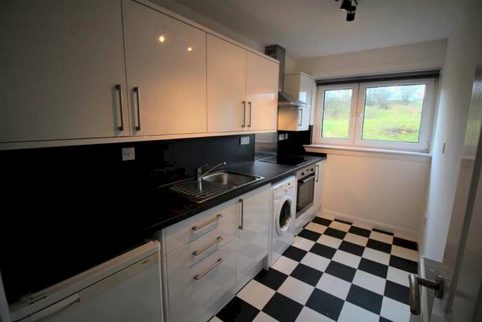 1 Bedroom Flat To Rent In Durisdeer Drive, Hamilton, South Lanarkshire, ML3