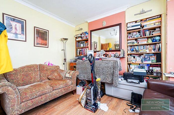 2 Bedroom Semi-Detached House For Sale In Brancepeth Avenue, Newcastle Upon Tyne, NE4