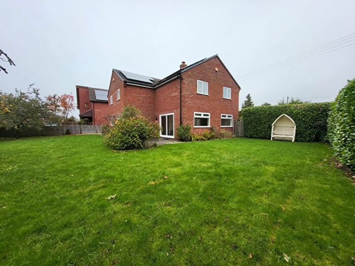 5 Bedroom Detached House To Rent In Stratford Road, Honeybourne, Evesham, WR11