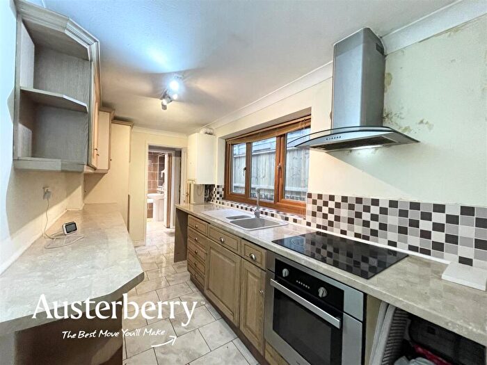 2 Bedroom Terraced House To Rent In Samuel Street, Packmoor, ST7