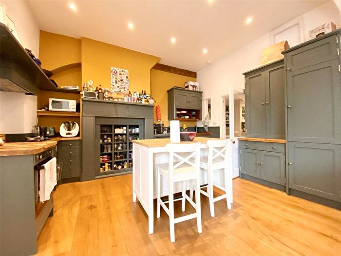 2 Bedroom Apartment To Rent In Henleaze, Henleaze Road, BS9
