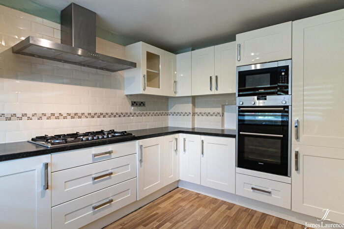 3 Bedroom Detached House To Rent In Harborne Park Road, Harborne, B17