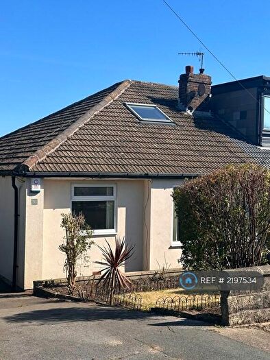 3 Bedroom Bungalow To Rent In Welbeck Drive, Bradford, BD7