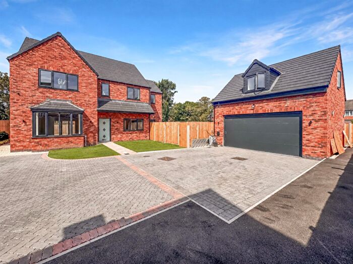 4 Bedroom Detached House To Rent In Bowling Green Close, Blaby, LE8