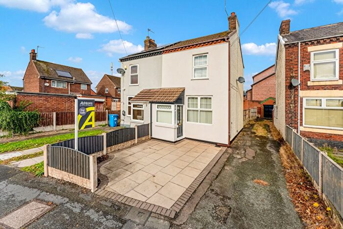 2 Bedroom Semi Detached House For Sale In Dundalk Road, Widnes, WA8