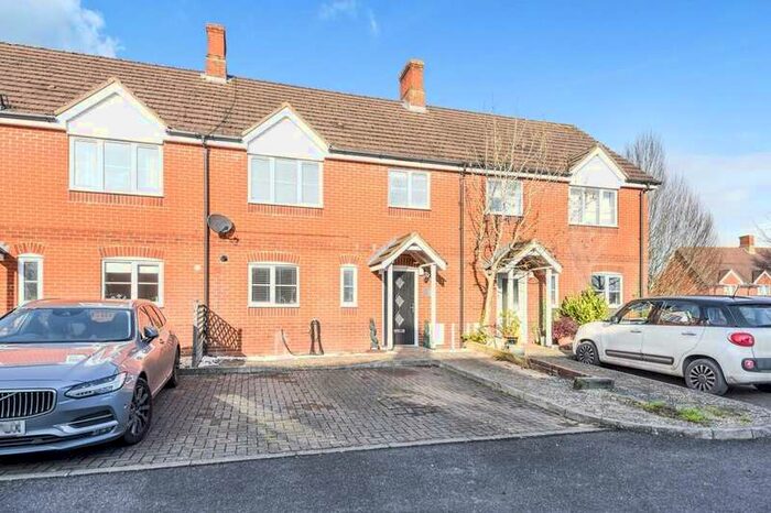 3 Bedroom Terraced House For Sale In Stable Close, Ludgershall, Andover, SP11