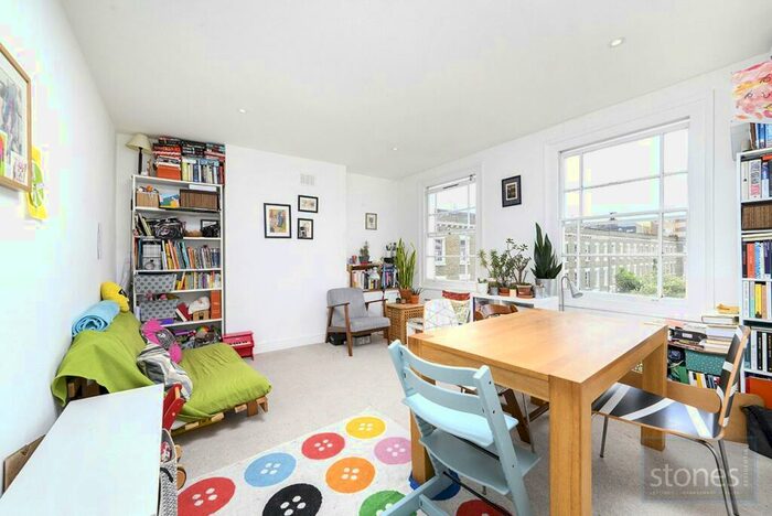 2 Bedroom Property To Rent In St. Leonards Square, London, NW5