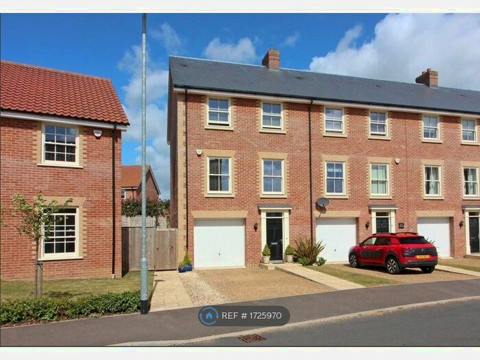 4 Bedroom End Of Terrace House To Rent In Kemp Road, North Walsham, NR28
