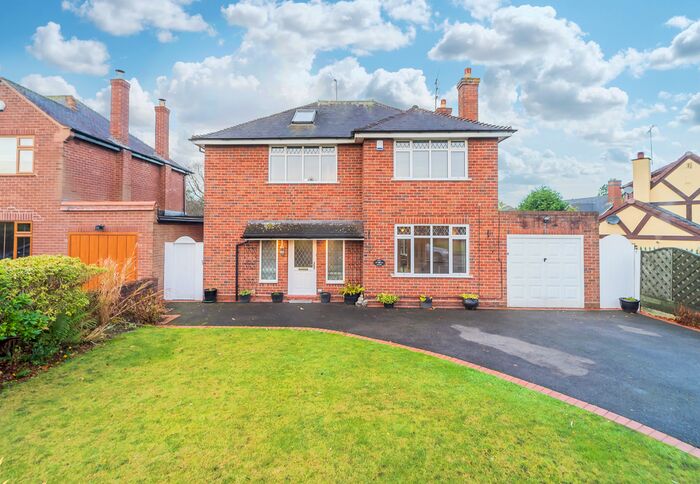 5 Bedroom Detached House For Sale In Sabrina Road, Wolverhampton WV6