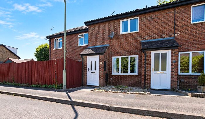 2 Bedroom Terraced House To Rent In Riley Close, Abingdon, Oxfordshire, OX14