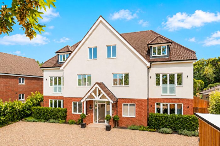 2 Bedroom Apartment For Sale In Mclaren Court, Cobham Road, KT22