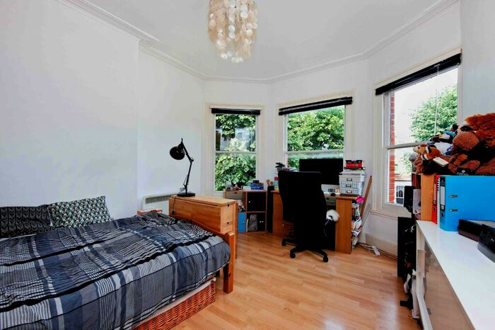 Apartment To Rent In Aberdeen Road, Highbury, London, London, N5