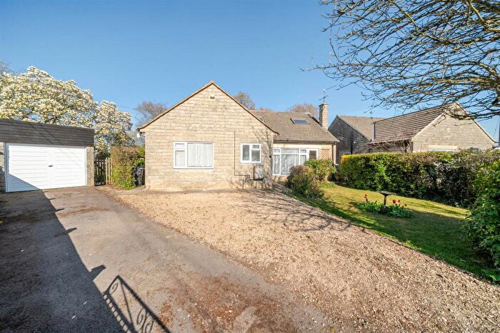 4 Bedroom Detached Bungalow For Sale In Butts Close, Biddestone, Chippenham, SN14