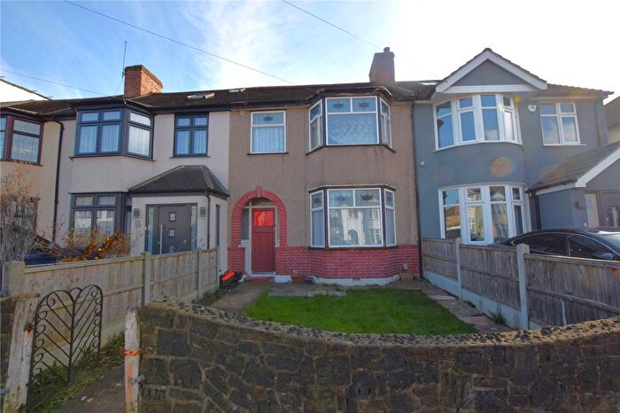 3 Bedroom Terraced House To Rent In Hickman Road, Chadwell Heath, Romford, RM6