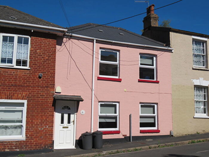 4 Bedroom Terraced House To Rent In Victoria Road, Exeter, EX4